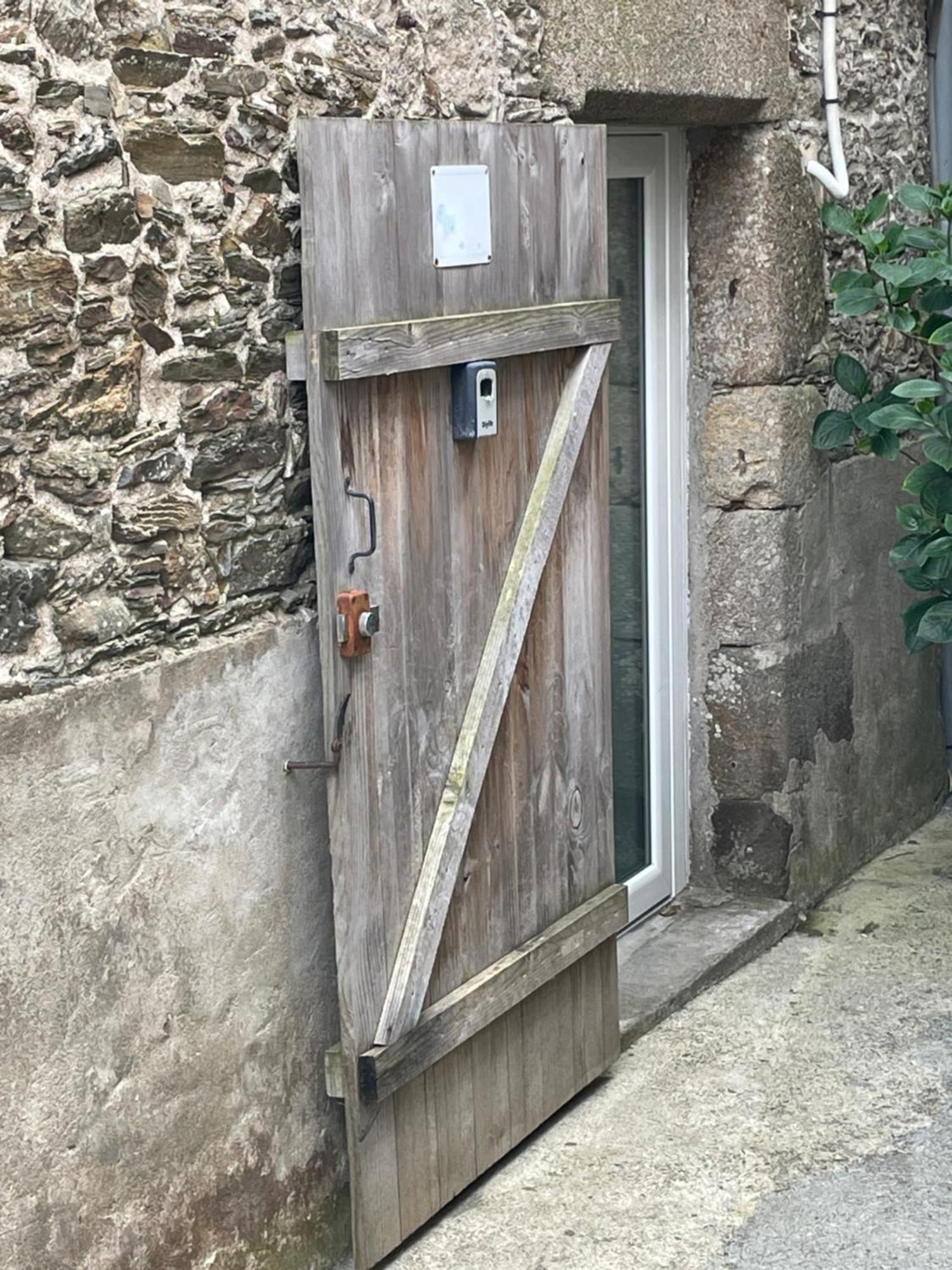 Le 2018 Villa Cancale Exteriör bild